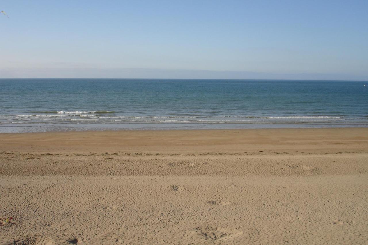 La Plage - Appartement Vue Mer Courseulles-sur-Mer Exterior photo